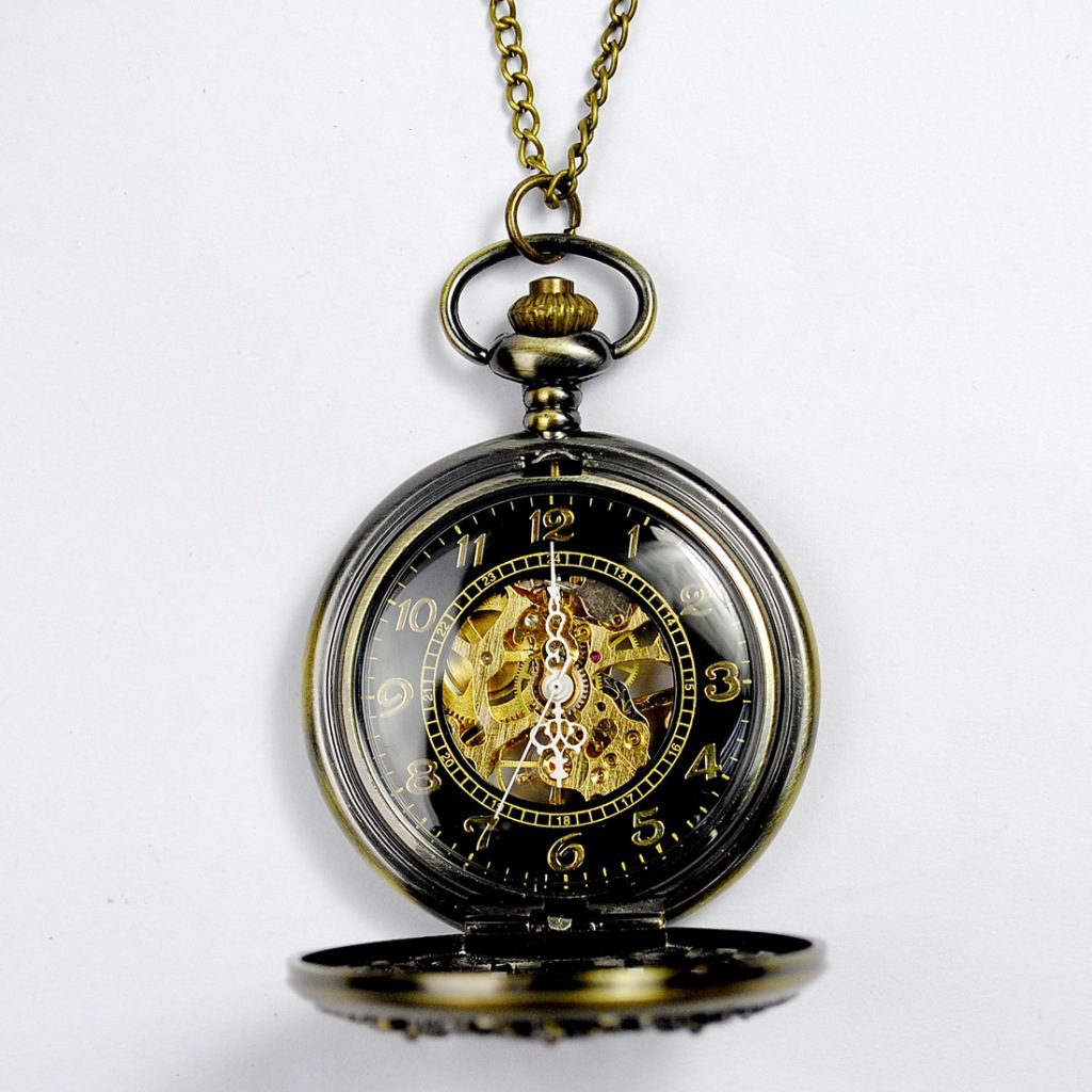 新款潮流8朵金花復(fù)古機(jī)械懷表 精致工藝，引領(lǐng)復(fù)古時尚